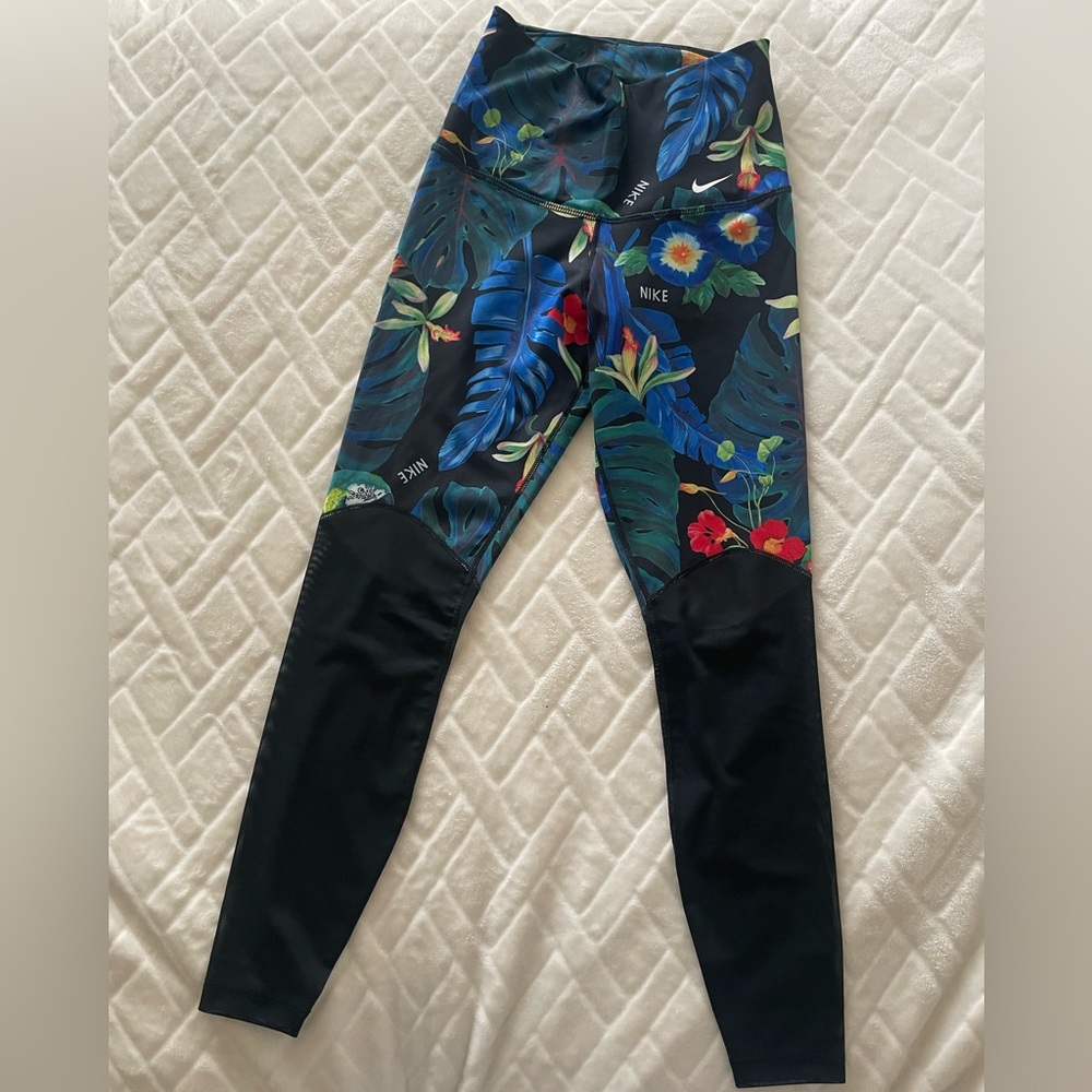 Nike Dri-Fit Athletic Leggings
